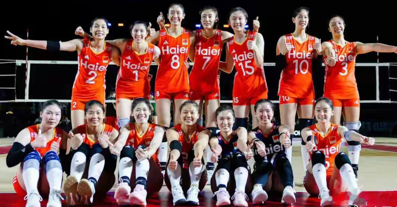 3-1逆转墨西哥，中国女排世锦赛开门红，背后却藏隐忧  在2025女排...