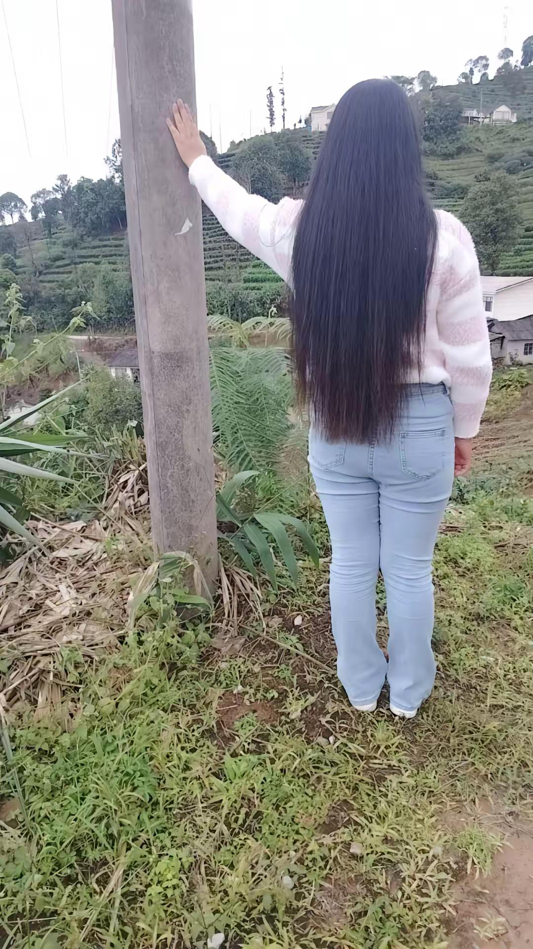 <p>紧身牛仔裤 微胖女生 单身小姐姐 <!--{img:0}--><...