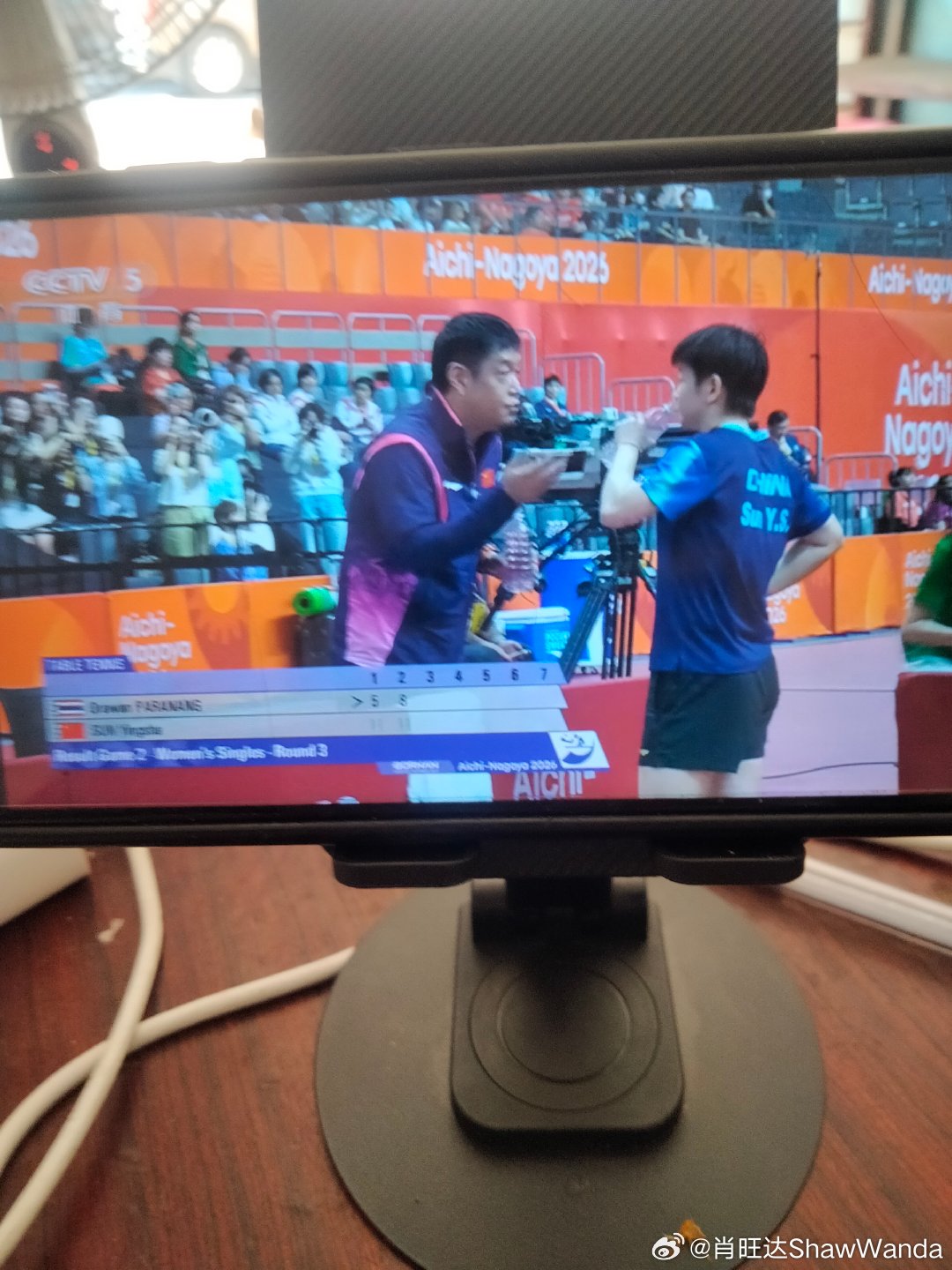 孙颖莎4-0横扫帕拉南，顺利晋级亚运会女单8强

在2026年亚运会乒乓球女单1/8决赛（第3轮）中，中国选手孙颖莎对阵泰国选手奥拉万·帕拉南。本场比赛孙颖莎状态出色，以四局全胜的战绩结束比赛，具体比分为：11:5、11:8、11:4、11:8。最终孙颖莎以大比分4:0战胜对手，成功晋级女单8强，展现了强劲的竞技 ​