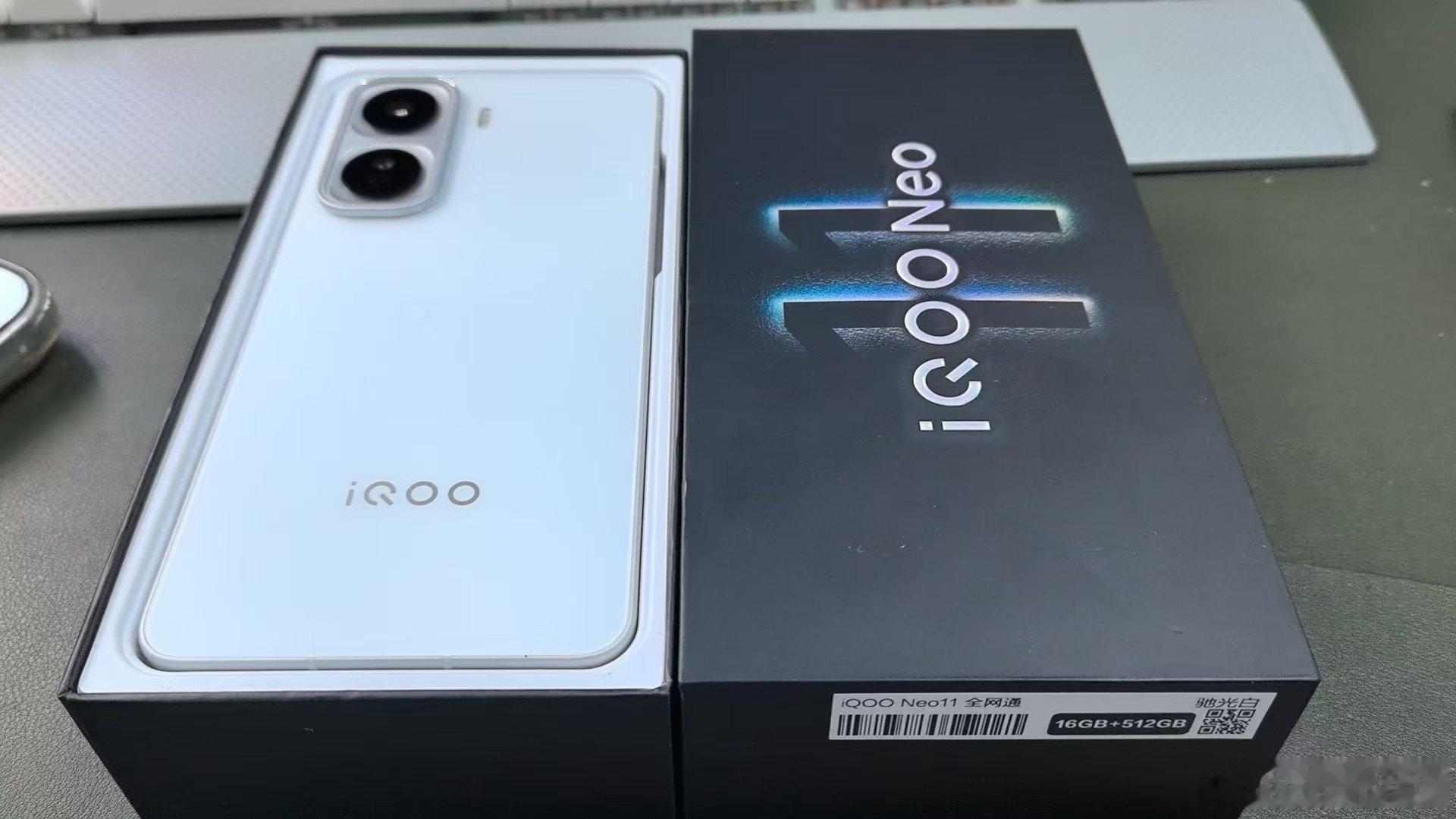 IQOO NEO11 16+512 全套
 未激活
 3350 ​
