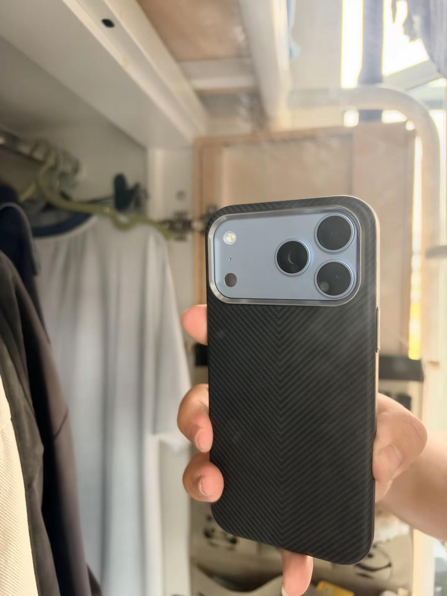 18岁不靠自己全靠父母，拿下iPhone18Pro Maxiphone18promax