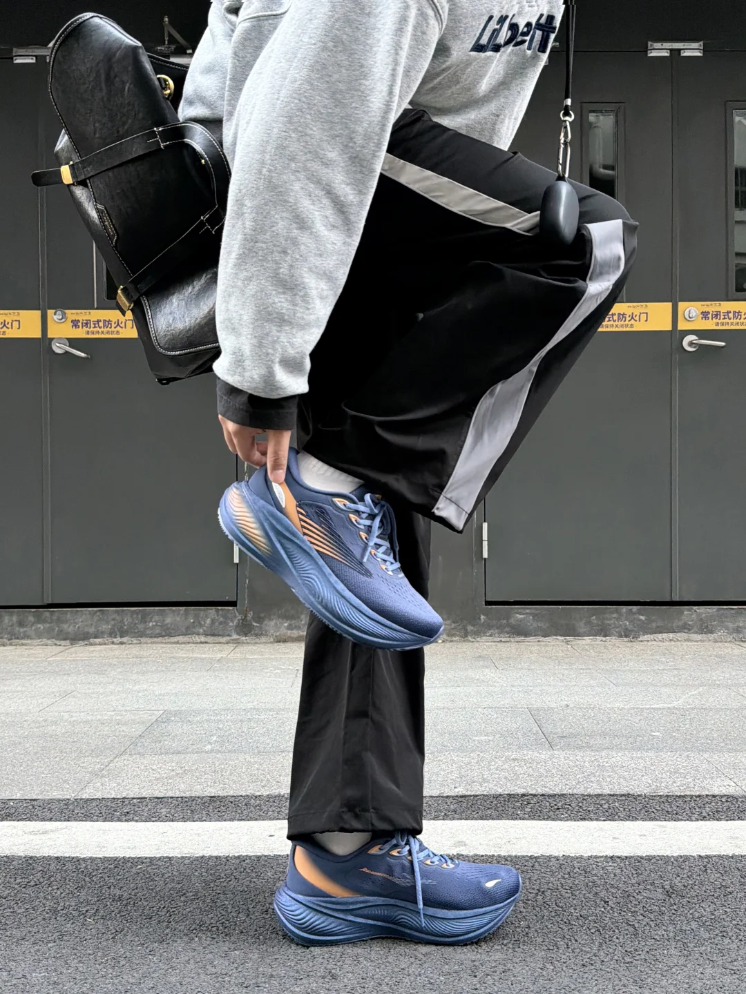 总有一双👟的配色让你一眼心动