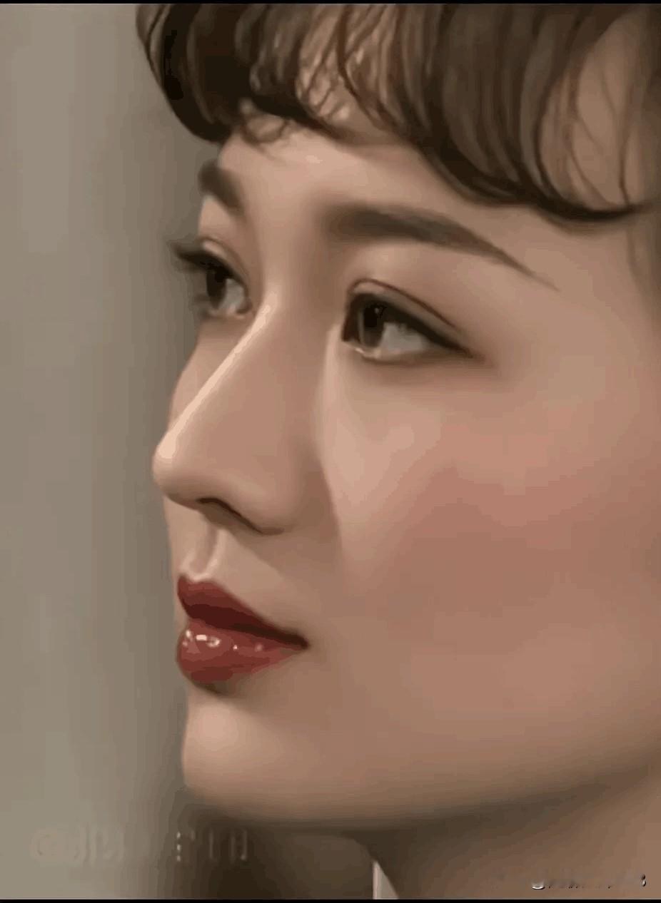 这是真正的古典美女，比朱琳漂亮有气质，天生丽质，温文尔雅，气质超凡脱俗...