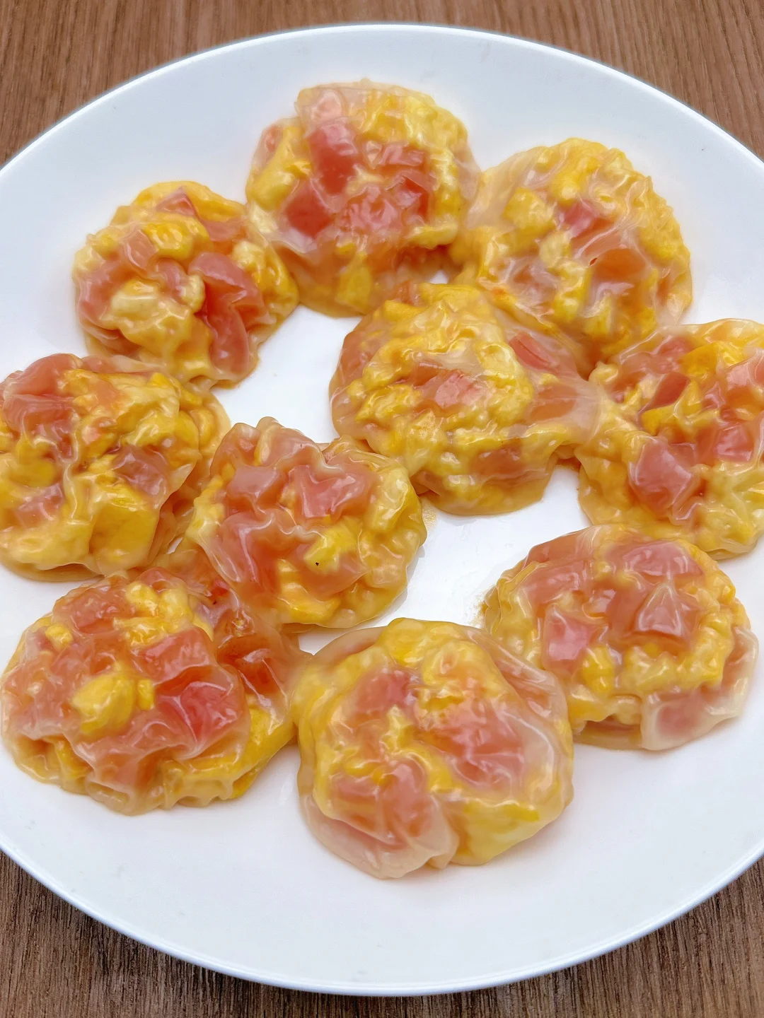 番茄鸡蛋蒸包真的爱了，皮薄馅多‼️