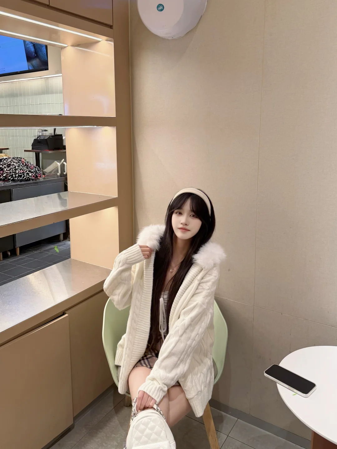 存一些甜妹的入秋穿搭～