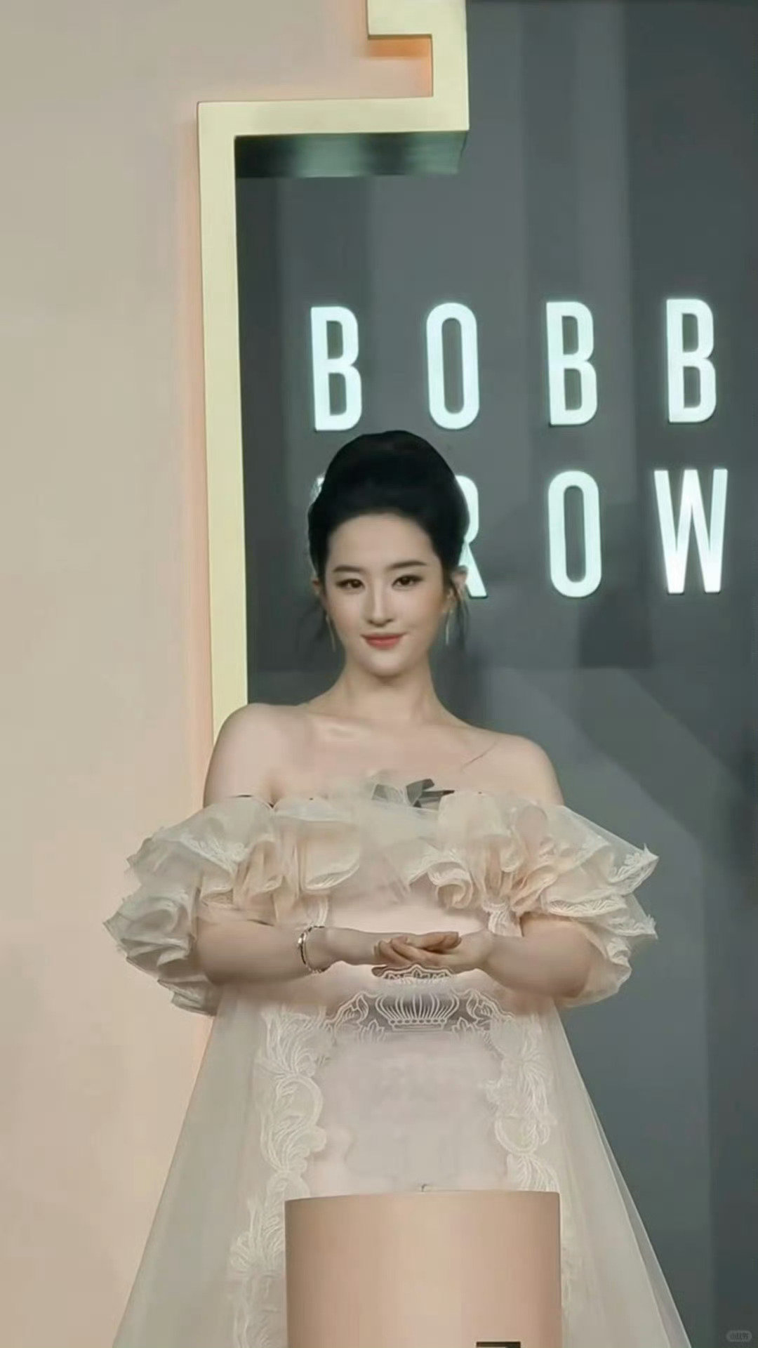 #刘亦菲到底有多美# ​