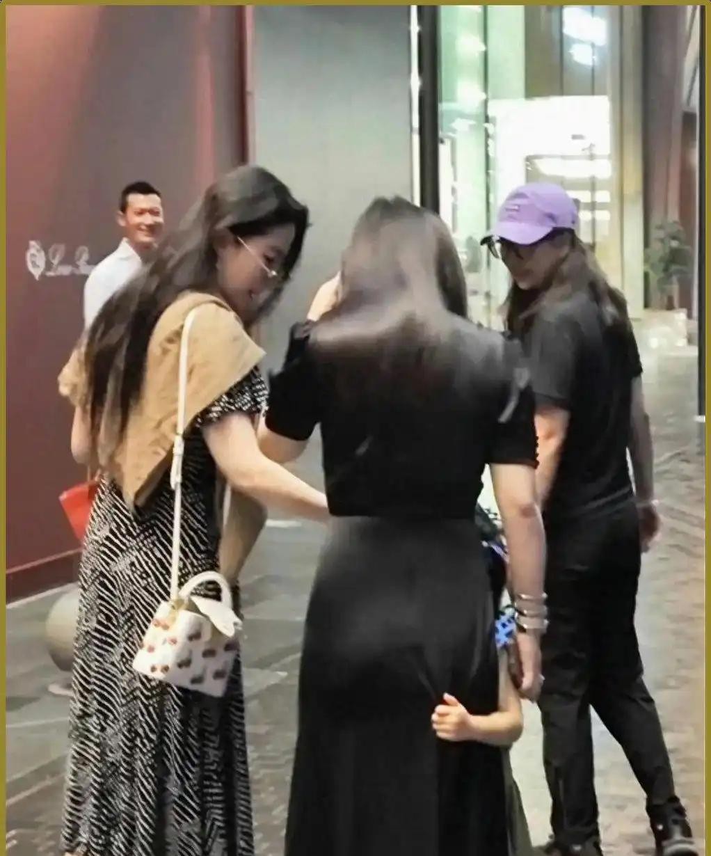 刘亦菲