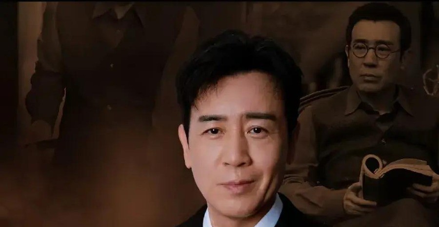 于和伟8年陪跑终于封帝，宋佳一句话让全场沉默，这届金鹰奖给所有着急的人上了一课：别急，好事真的不怕晚
9月29日晚的长沙，于和伟听到自己名字的那一刻，眼眶红了。这个在荧幕上演了半辈子别人故事的男人，终于捧起了属于自己的金鹰视帝奖杯。
而就在他旁边，宋佳拿下视后时，台下有人轻声说了一句“杨紫可惜了”。