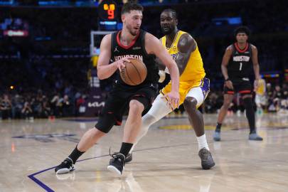 KD&amp;里夫斯均出战成疑！ESPN预测明日G4胜率：火箭65.4...