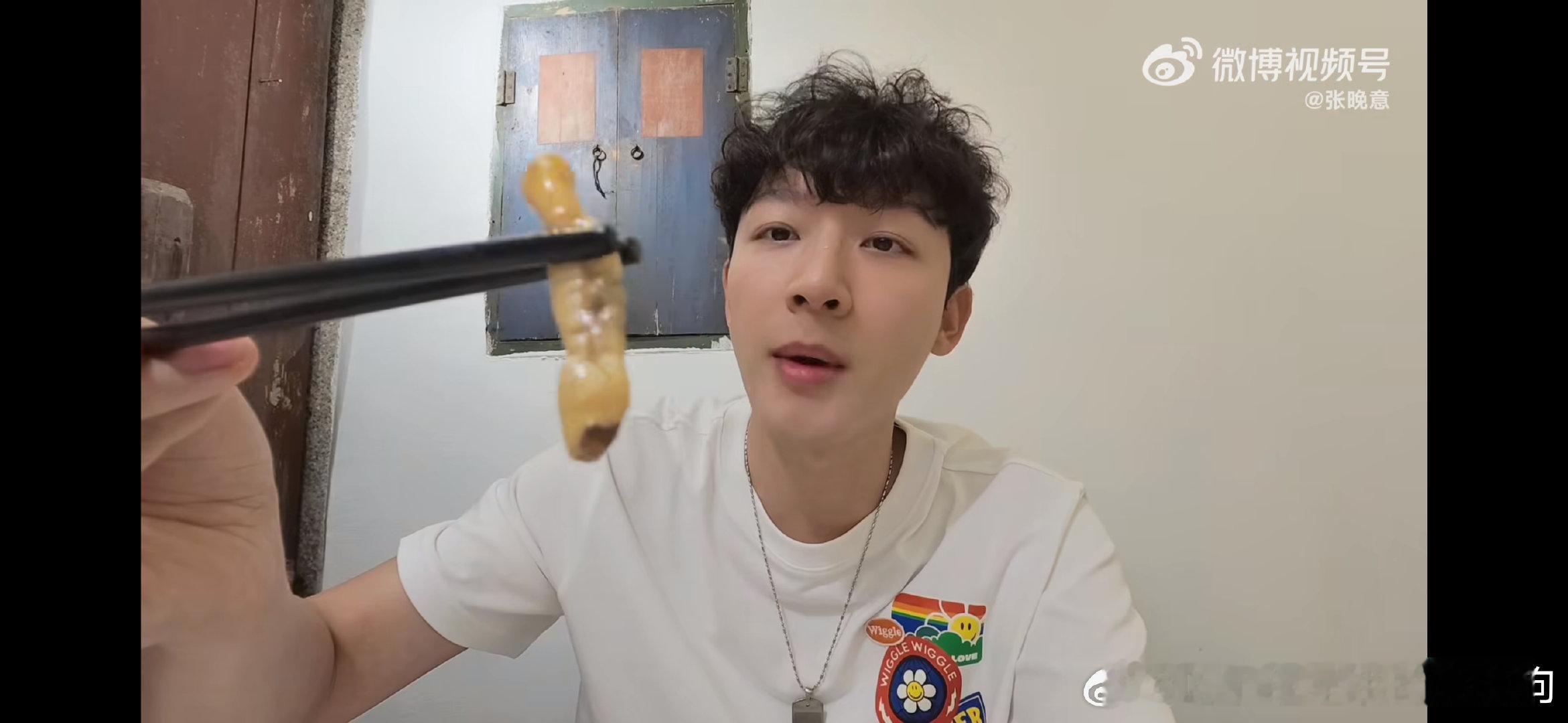 给我看的馋坏了

  #和张晚意一起打卡厦门小吃##张晚意花少7到8的反差# ​