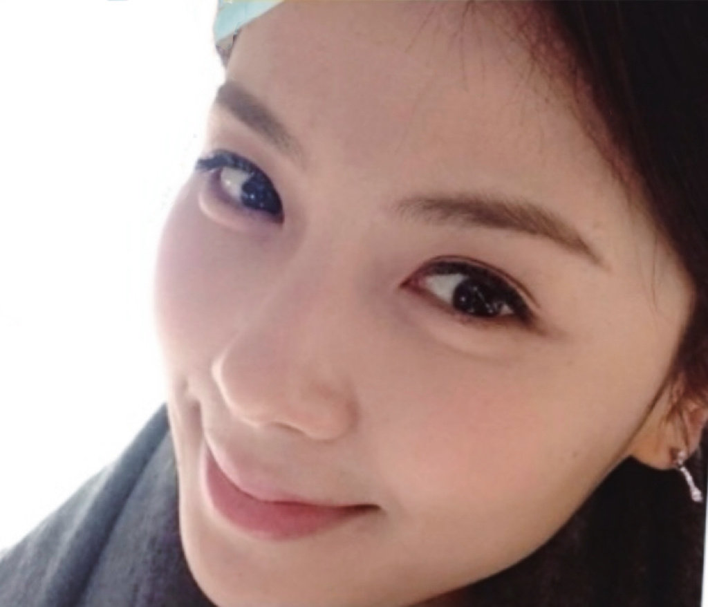 #刘涛[超话]#  笑起来很甜的女友[吹风车] ​