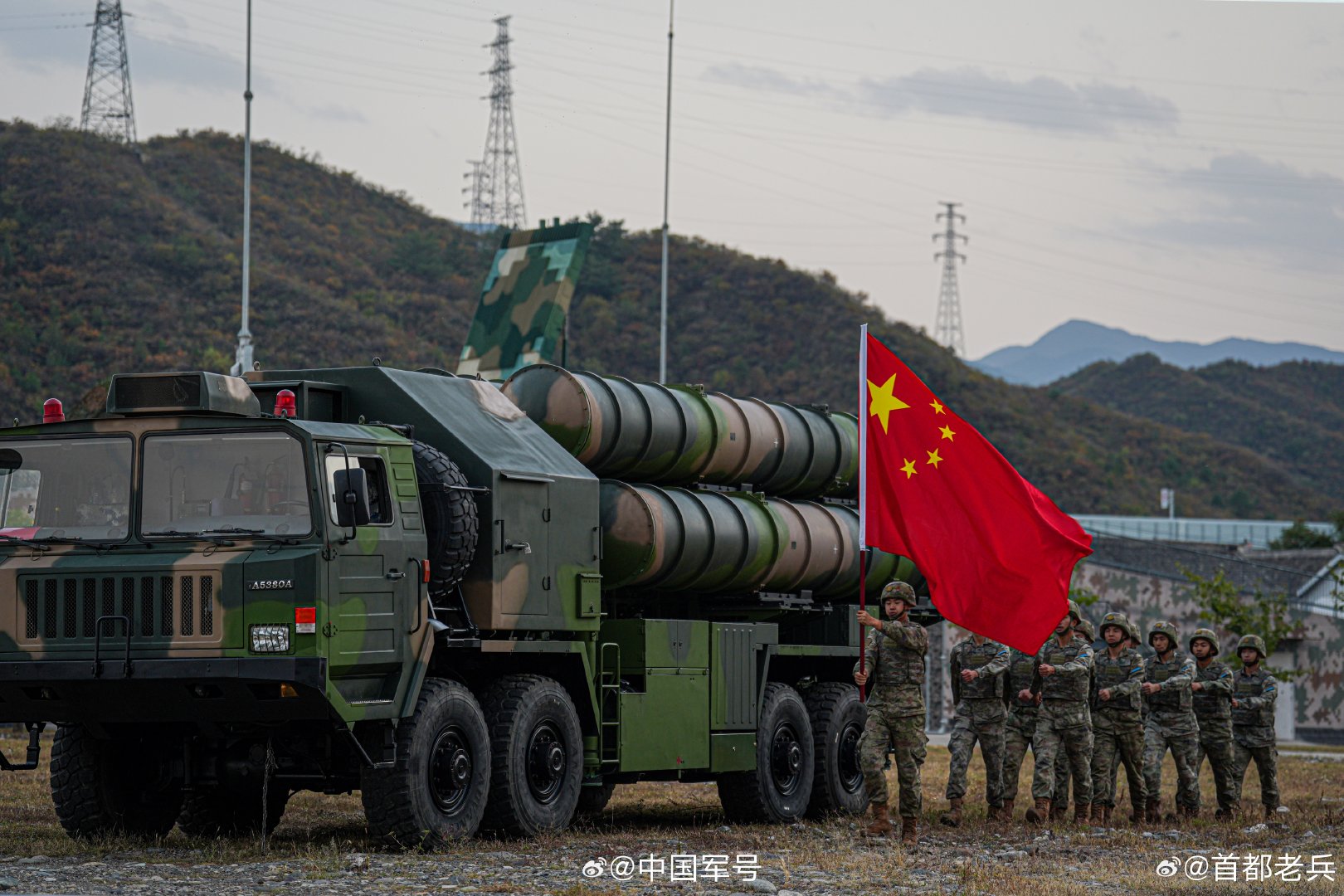 #老兵熄灯号#曾经守护万家灯火，如今静看人间烟火。山河无恙，岁月平和，愿长夜安宁。晚安！ ​