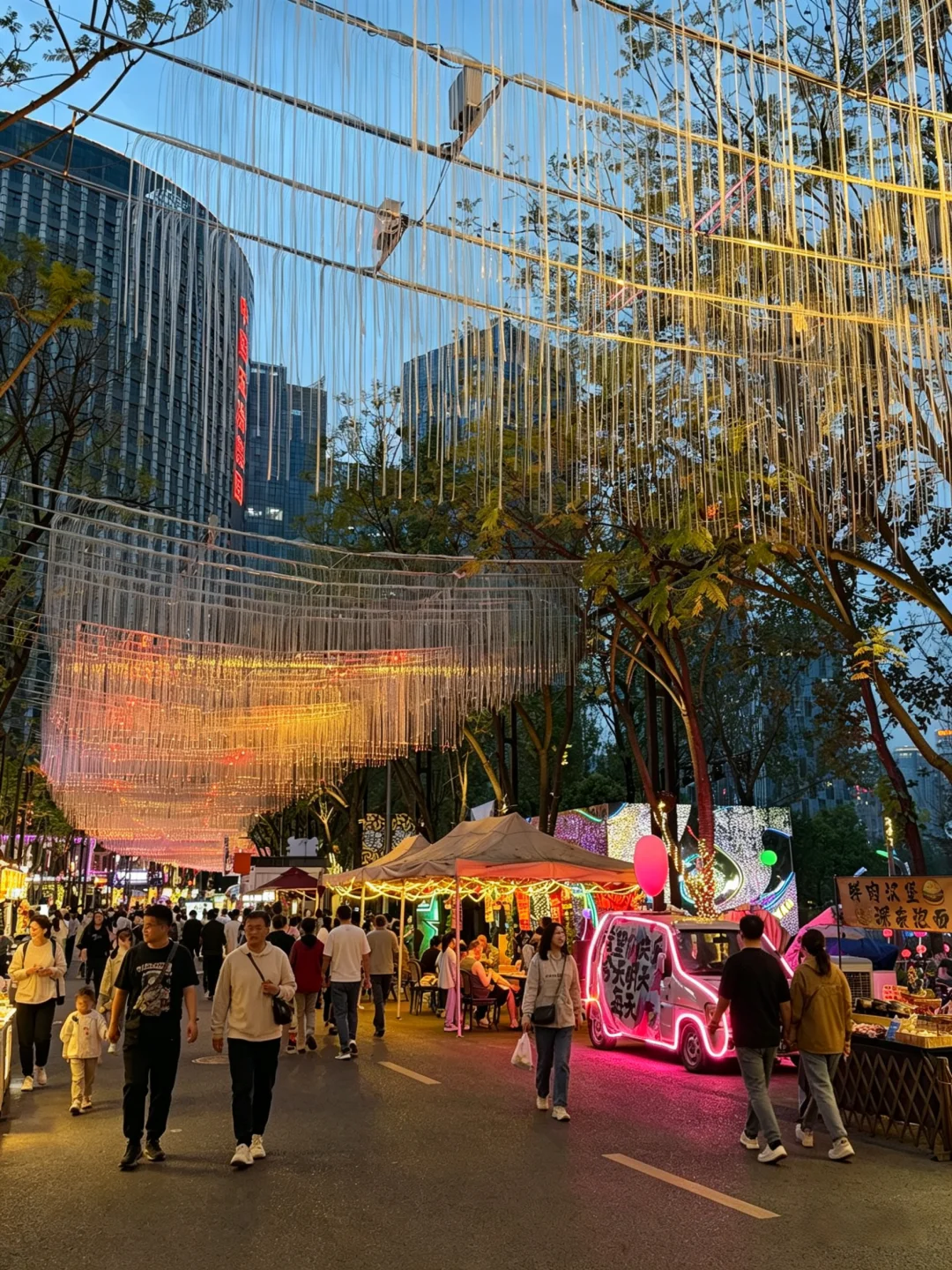 个人认为目前是成都zui好吃的夜市!!!!!!