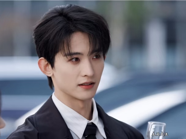 狄立人刚离婚就结婚 渣男