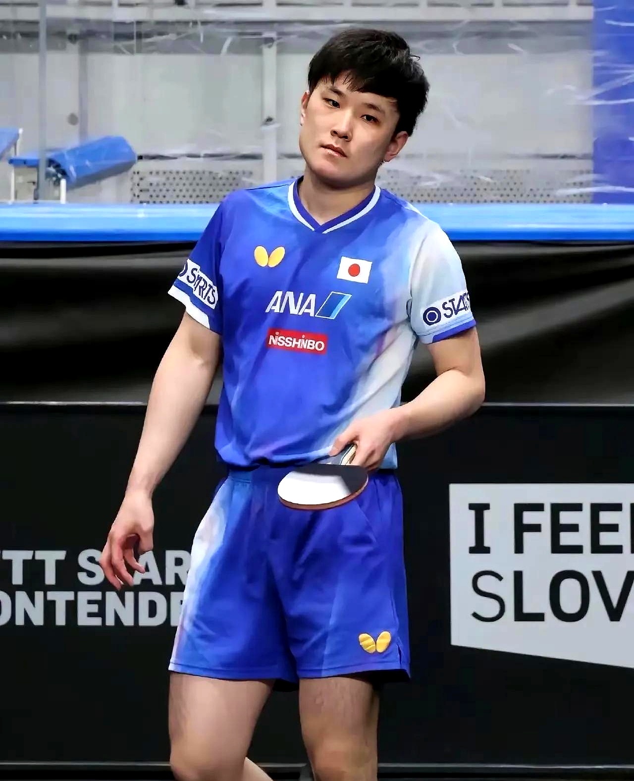 张本宇这会儿怕是心里头五味杂陈，儿子输给阿拉米扬那场球，真不是实力问题，张本智和