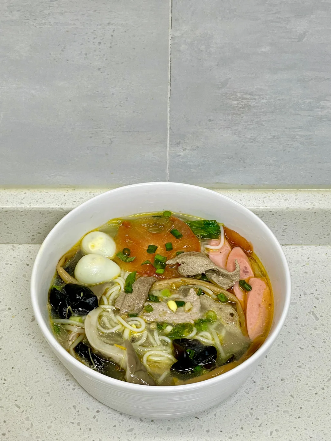 鲜掉眉毛的三鲜米线，附详细做法～