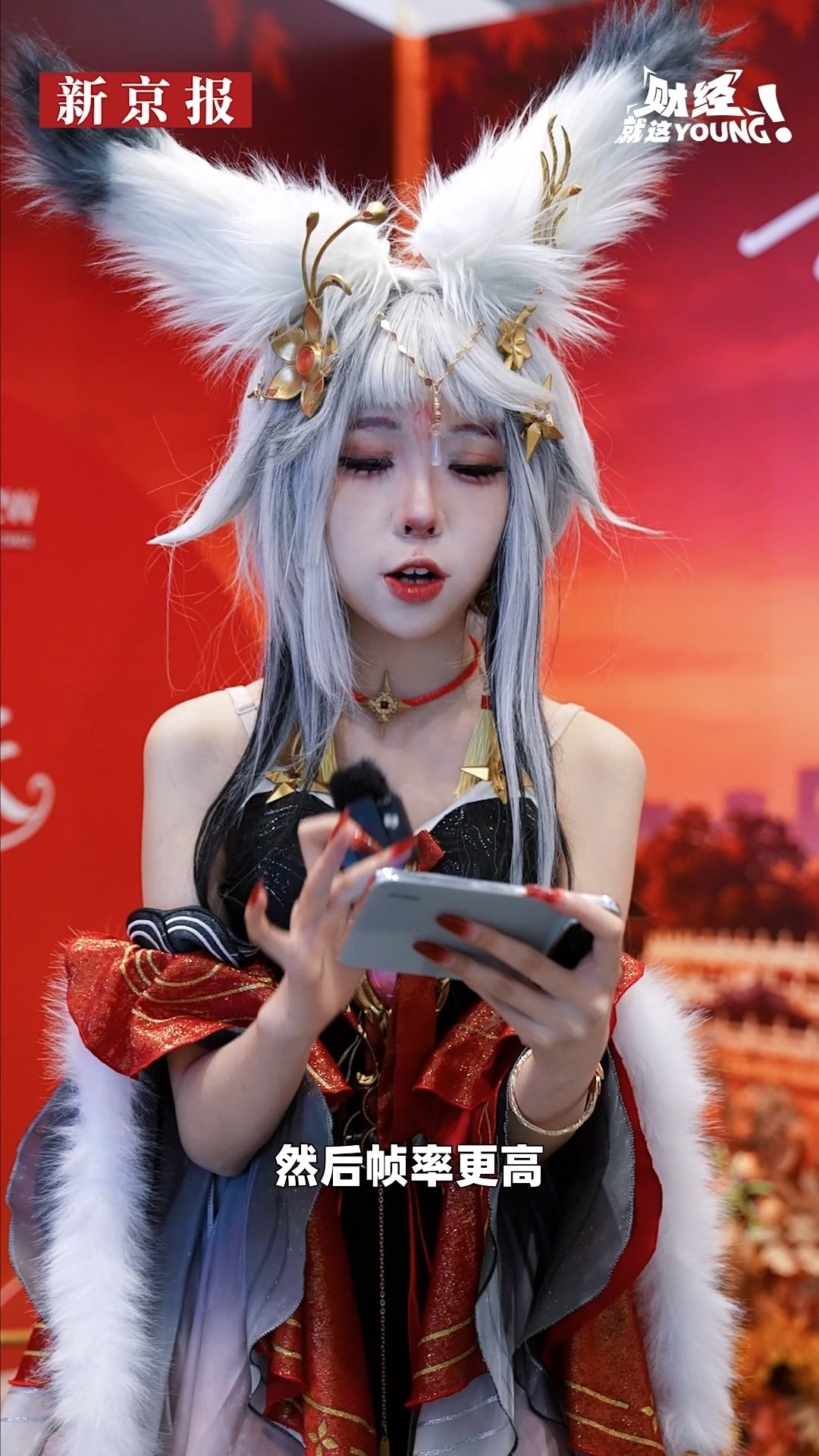 #阔直板满阔的#
家人们！阔直板是真的满阔的👍同样是直板手机，这块屏幕横向宽出一大截，游戏视野更广，刷视频几乎没有多余黑边。阔屏体验直接种草，用过再也回不去普通长屏！ ​