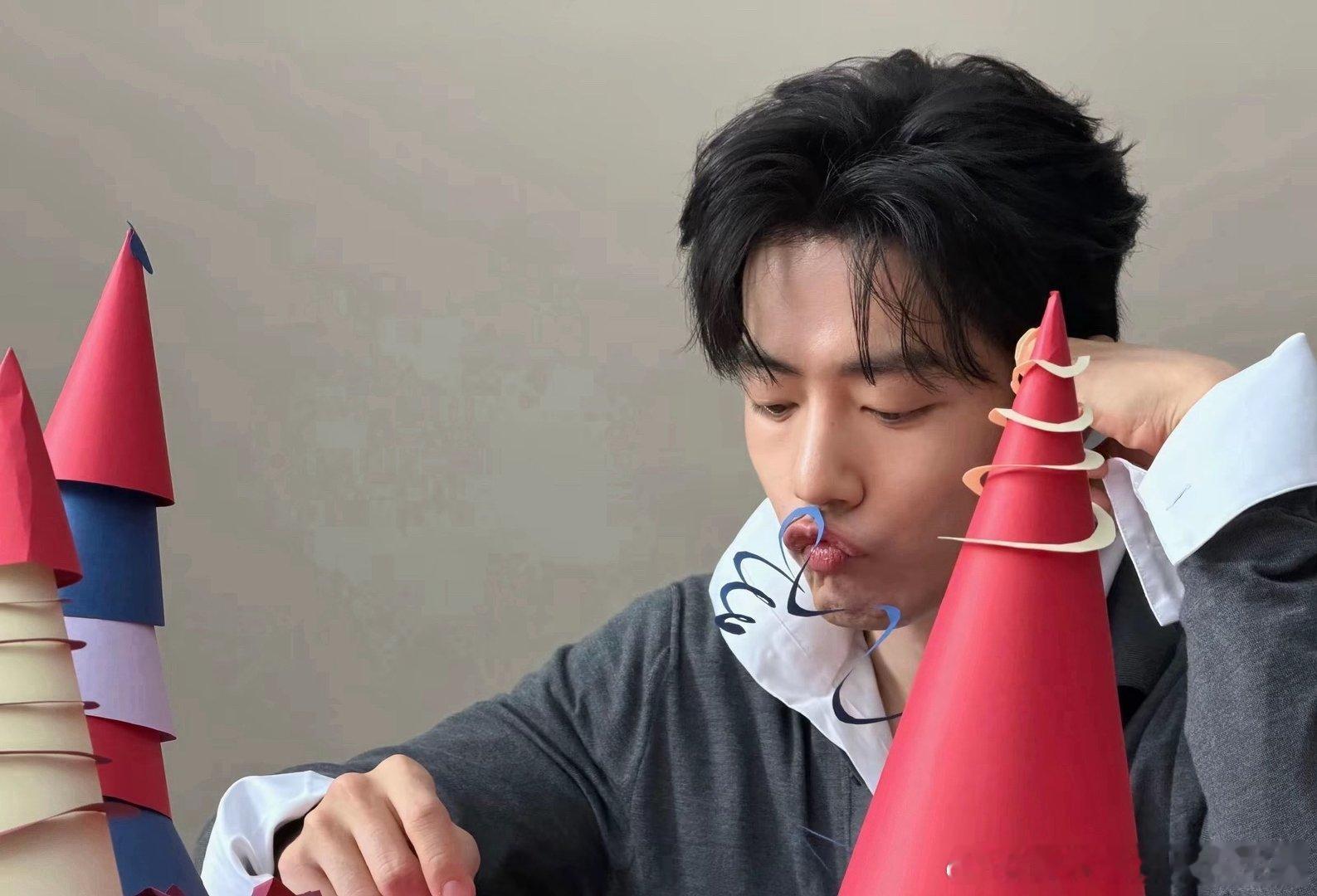 #肖战[超话]# 爱我战哥的每一天#荣耀magic9# ​