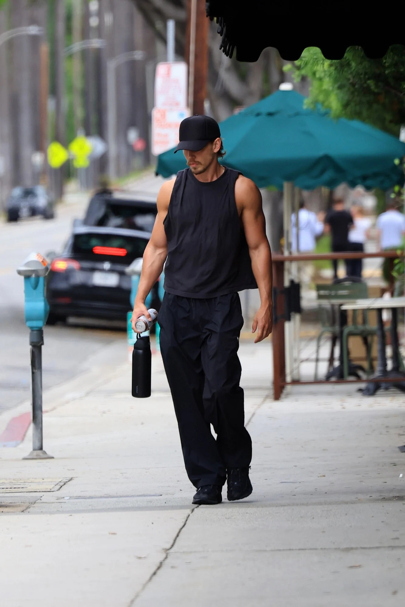 Austin Butler奥斯汀·巴特勒9月8日在洛杉矶离开健身房最新街拍📷

#austin butler# ​