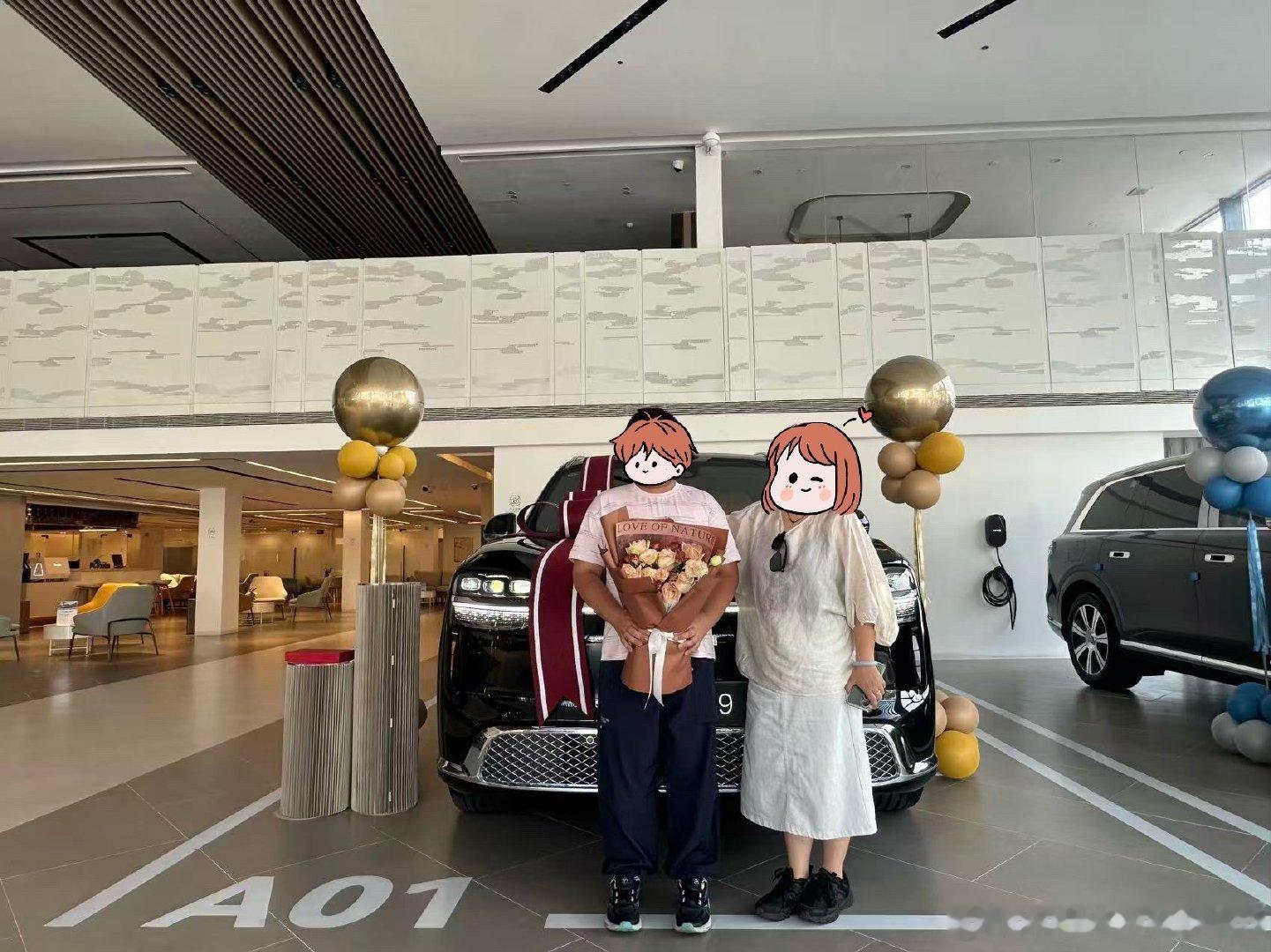 #问界m9# 
喜提问界M9，又得到一台喜欢的大玩具
好多车辆功能是自己完全意想不到的惊喜
期待以后远行带来更好的表现[鼓掌][鼓掌][鼓掌] ​