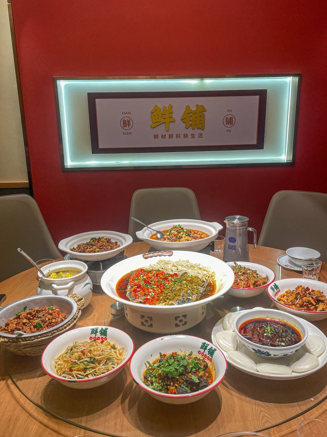 这样一桌菜！你们能吃几碗饭🤣？