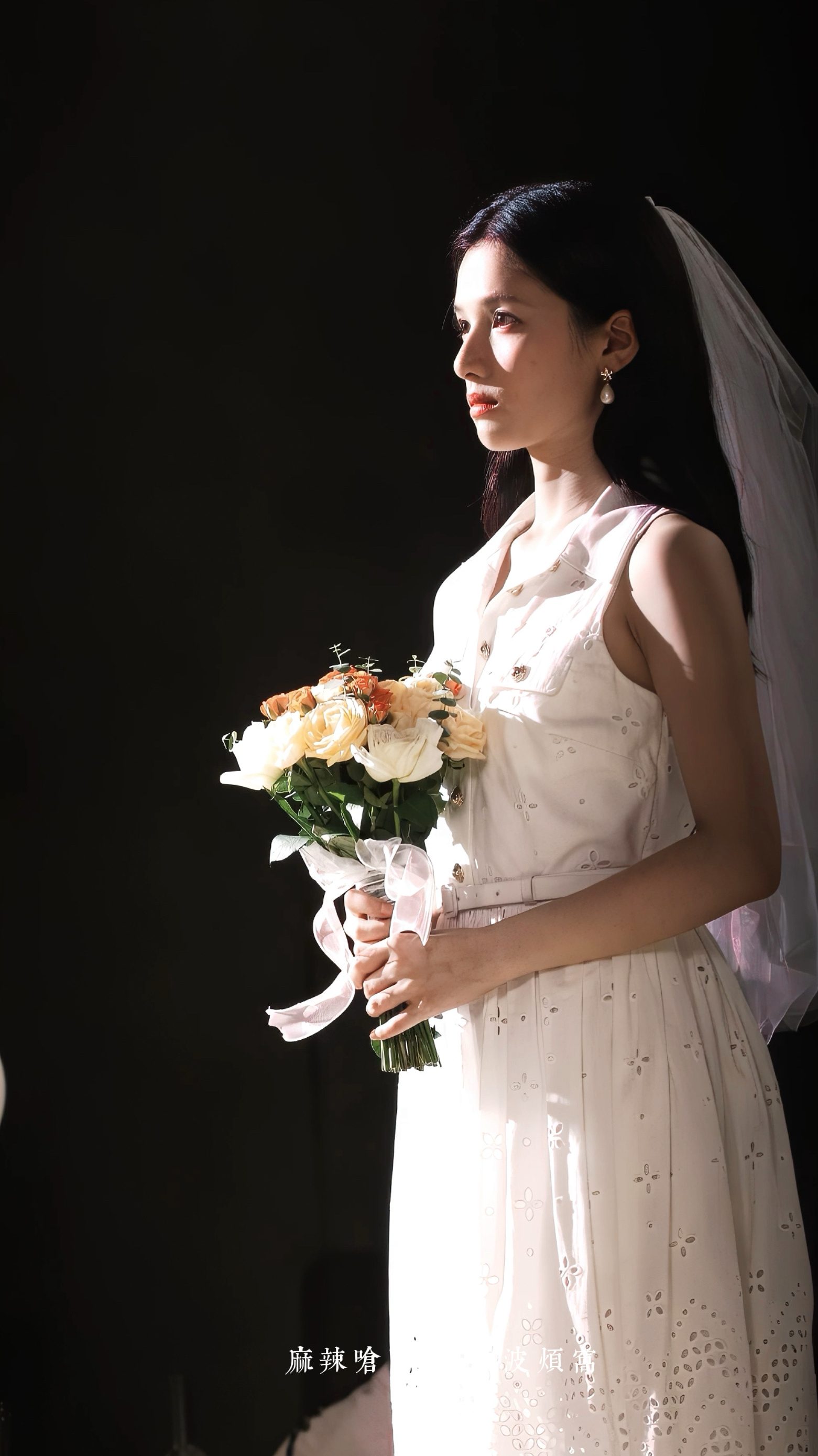 张婧仪 看完女神的容颜 腰不酸了 腿不痛了 脚不麻了 头不晕了 肚子不...