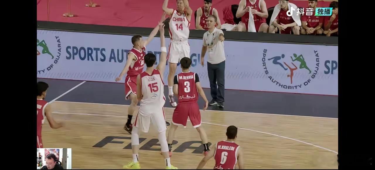u18中国男篮96:58大胜伊朗，取得了亚洲杯小组赛三连胜。看了整场比...