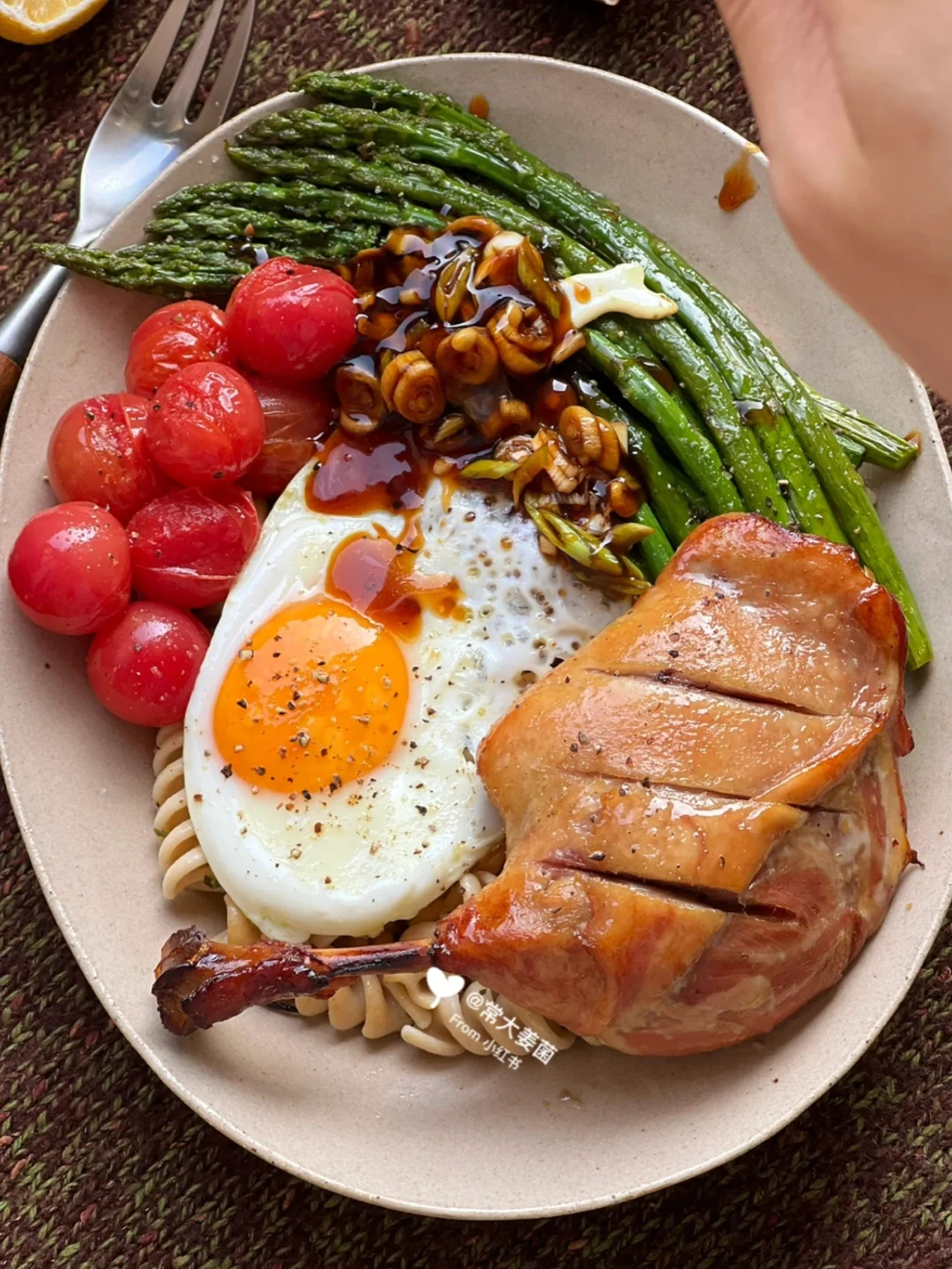 自制凉拌酱料，爱上减脂餐！🥗🍗意面鸭腿沙拉