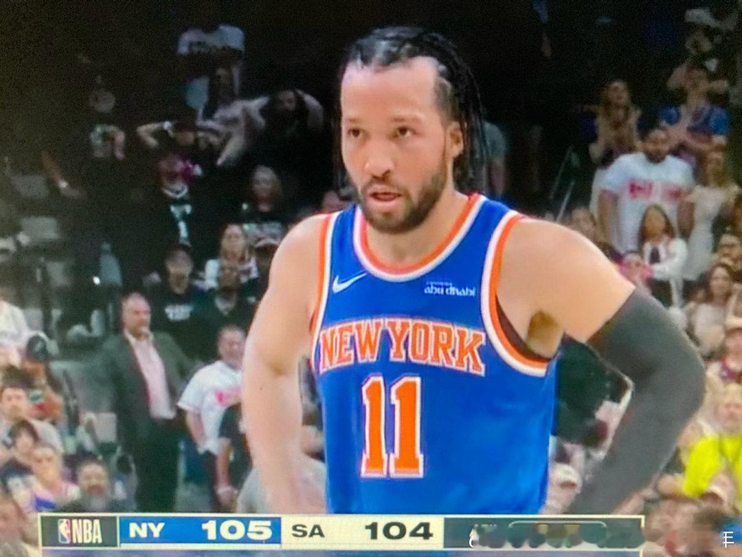 《NBA总决赛🏆系列之九🏀》第四节比赛下半节马刺队绝地反击🏌️♀...