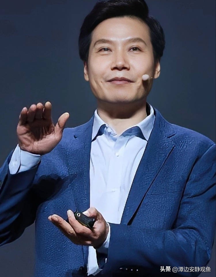 雷军表示，2026年底，小米人形机器人智力将超越任意单个普通人！   ...