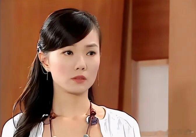 《意难忘》里的婷婷，一直让我意难忘，现在这身材状态绝了，祝她幸福！#谢金燕51岁身材##湾区升明月# ​