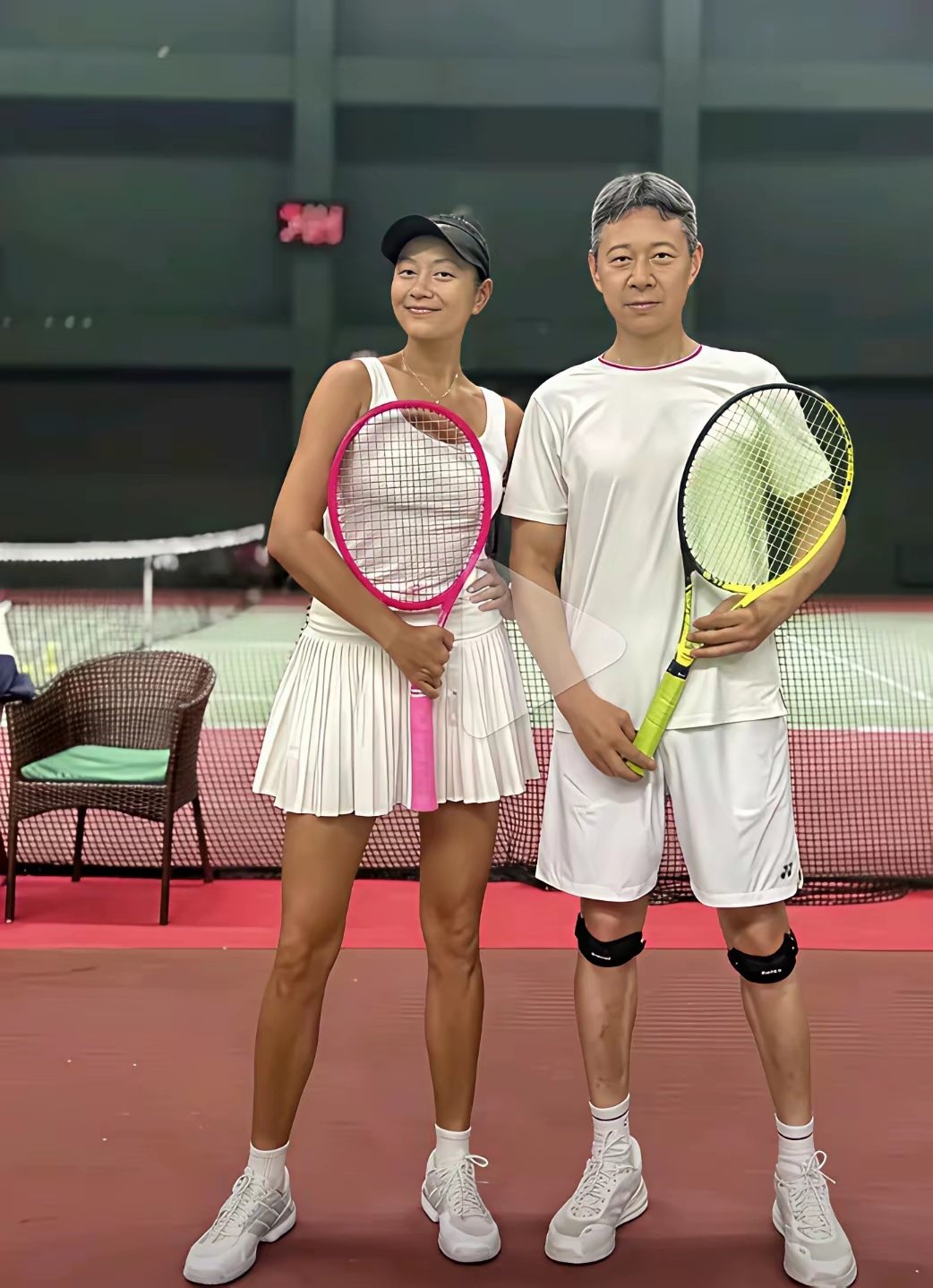 瞿颖和张丰毅的状态让人羡慕哟！ ​