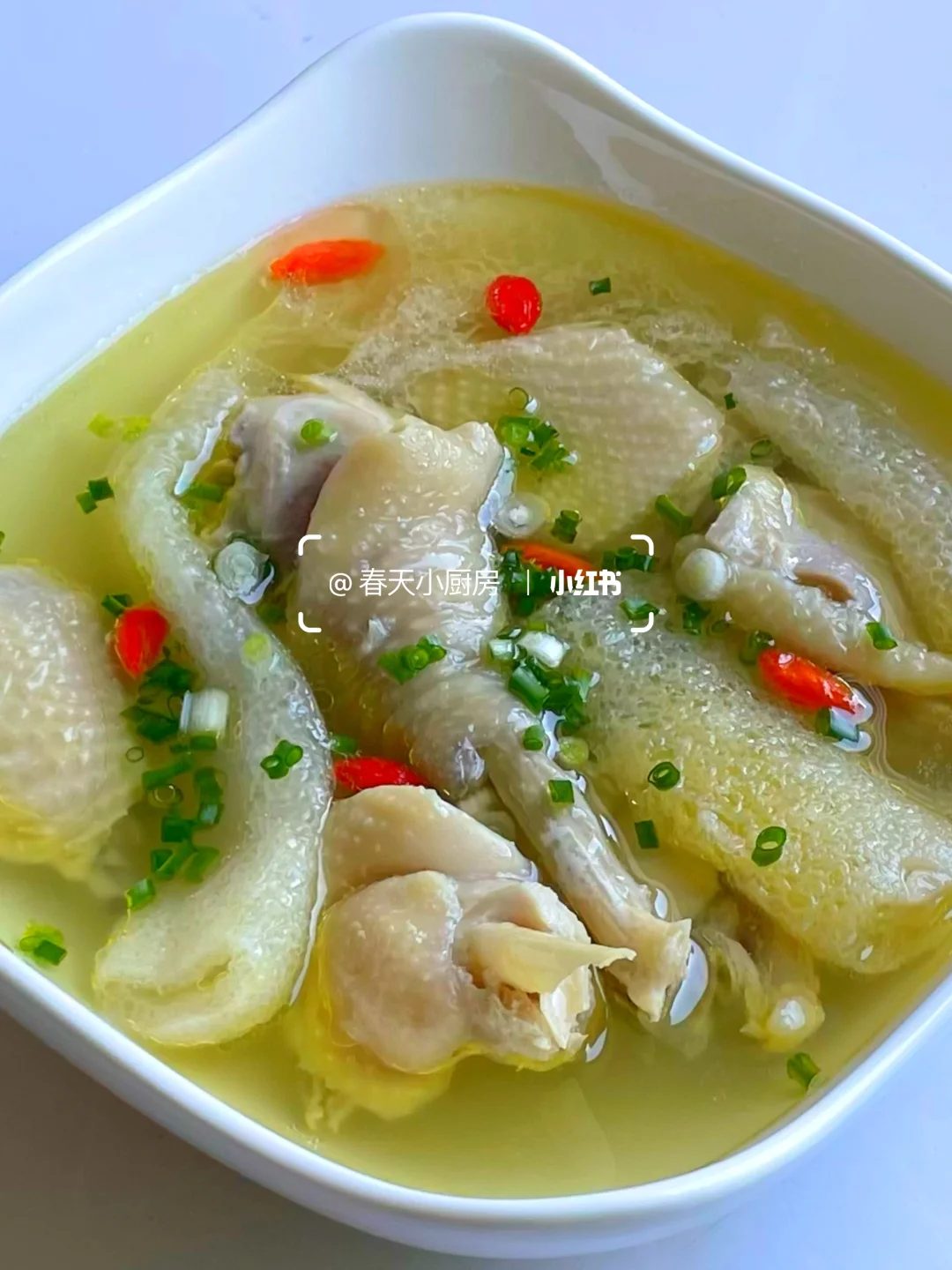 秋冬必喝！竹荪老鸡汤，慢炖出的鲜润养胃汤‼️