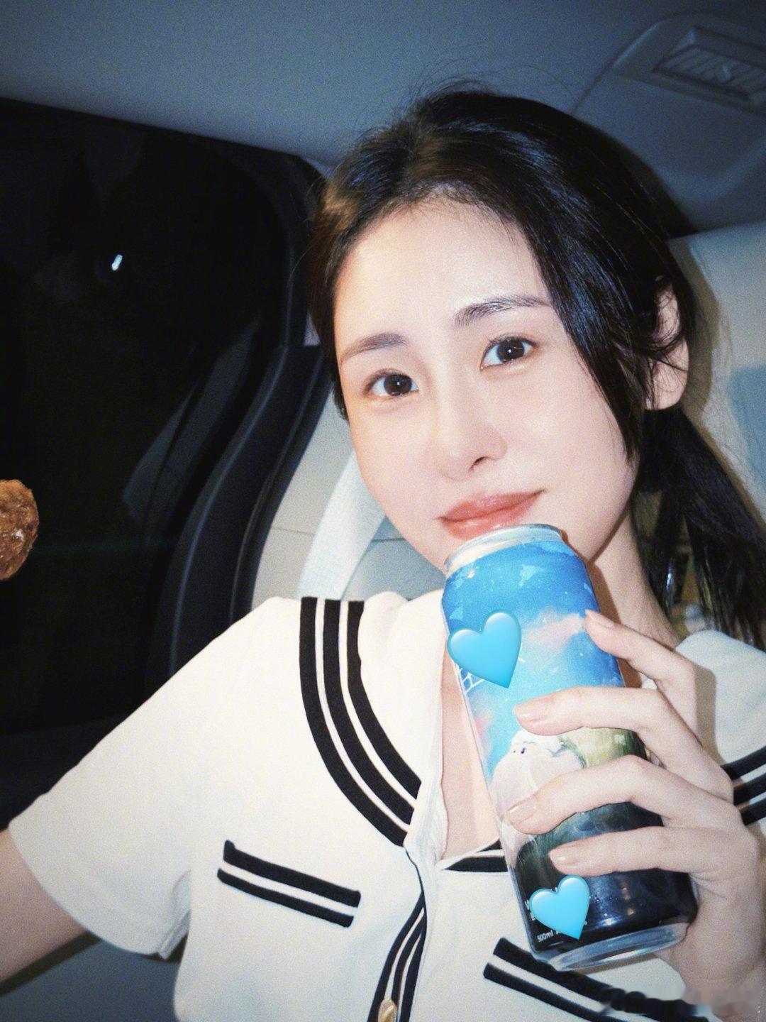 #张碧晨[超话]# 好好吃饭好好睡觉#七夕节##张碧晨出道十二周年快乐# ​