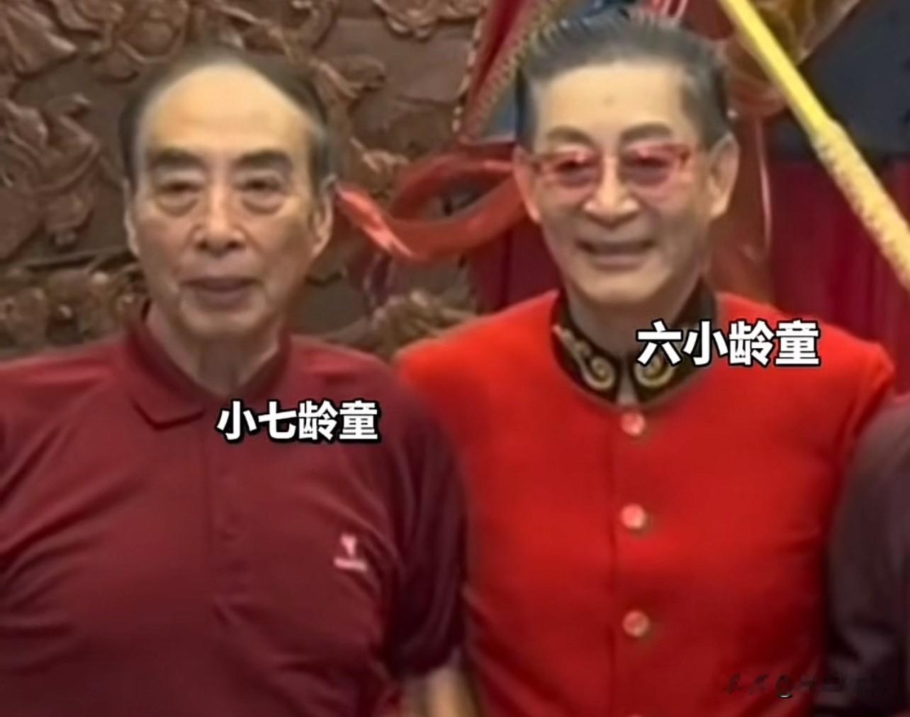 9月13日，六小龄童在社交平台发布讣告，他的堂兄章金云，也就是大家熟悉的小七龄童，在9月12日中午12点06分，于故乡绍兴因病离世，享年84岁。

熟悉戏曲的人都知道，小七龄童出身绍兴赫赫有名的章氏猴戏世家，父亲是绍剧名家七龄童，叔父就是开创南派猴戏的六龄童。

他七岁跟着父辈、叔父学习唱戏，艺名小
