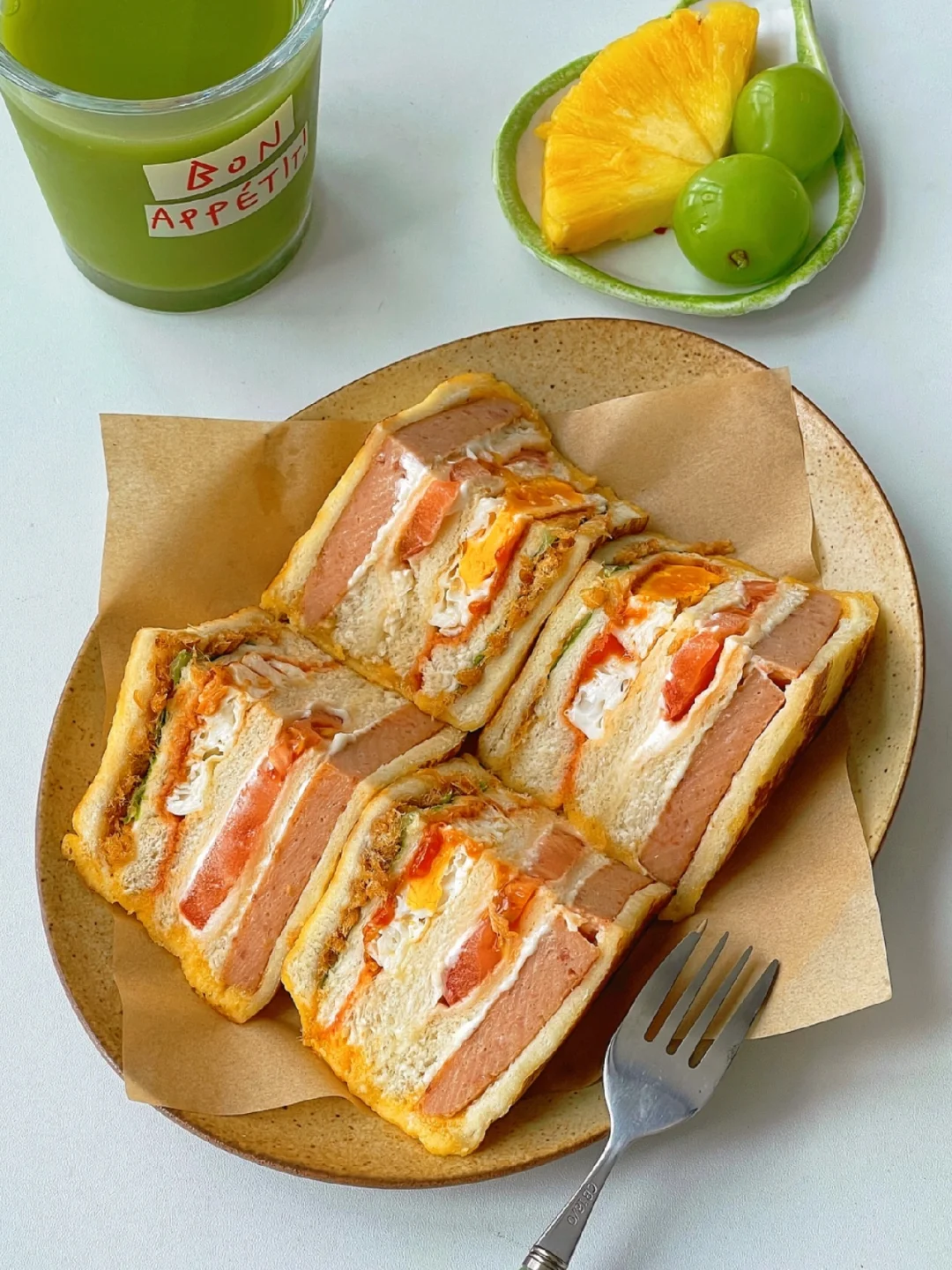 5分钟快手早餐💕 超有料的三明治 巨好吃