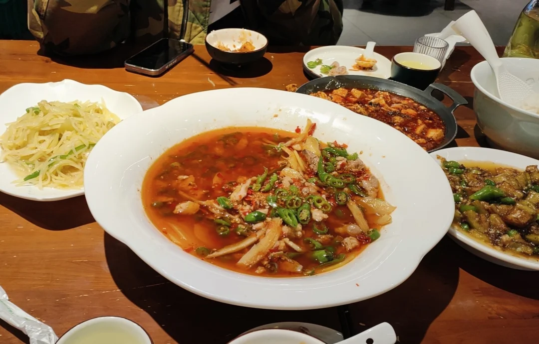 今日份100%开心是美食带来的🫚