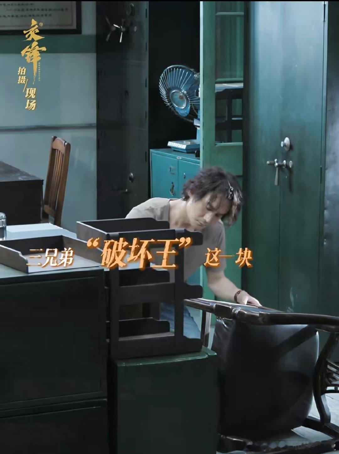 凯凯的高颅顶小发夹好可爱[挤眼]​