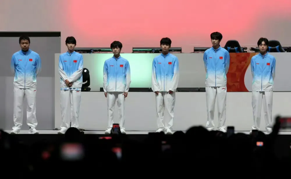 🥇第126金！名古屋亚运会电竞王者荣耀中国夺冠🔥

9月28日，亚运电子竞技王者荣耀比赛结束，由黄垚钦、王科、徐必成、孟家俊、赵昊宇和何伟嘉组成的中国队在决赛中4-0击败马来西亚，夺得冠军。中国香港和菲律宾并列铜牌。 ​​​