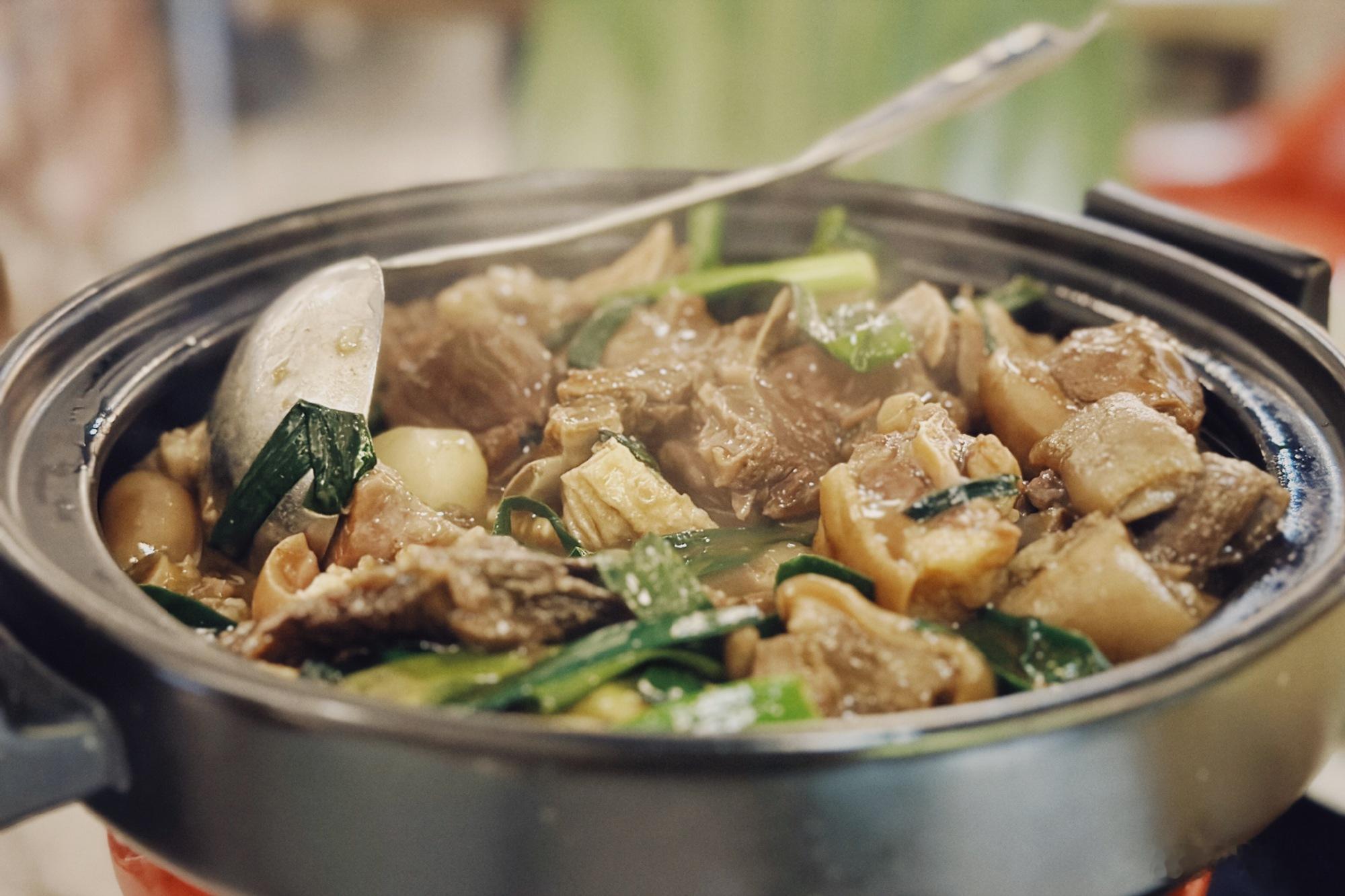 本周去广州特种兵出差了两天。头一天十一点多才到酒店，直接开会到凌晨三点...