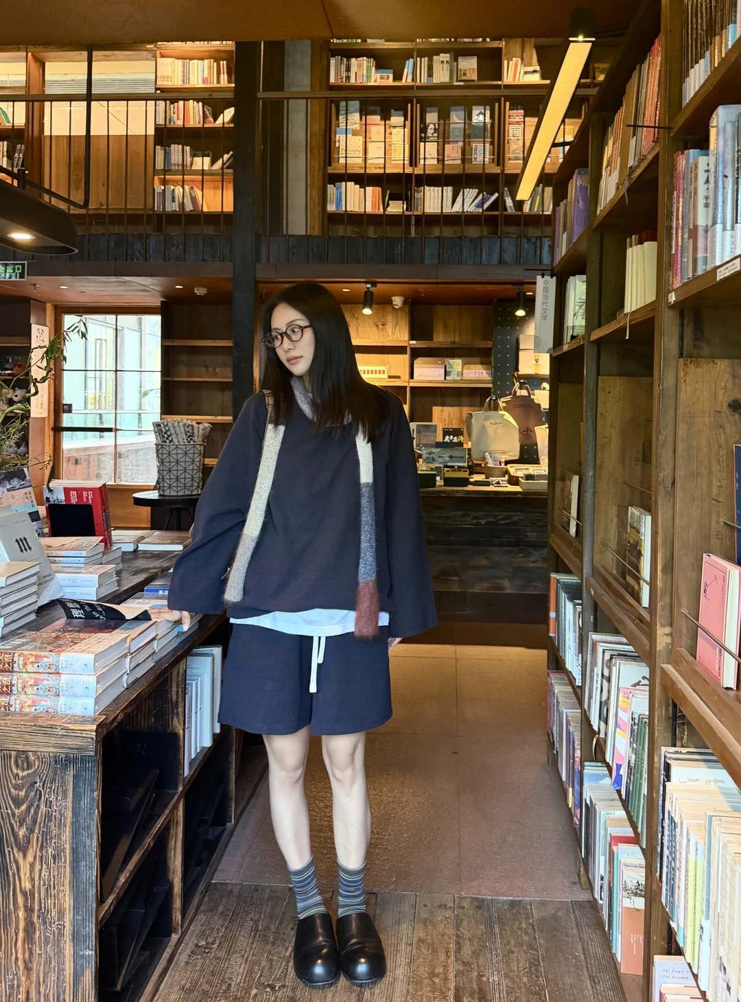 逛书店📚👓