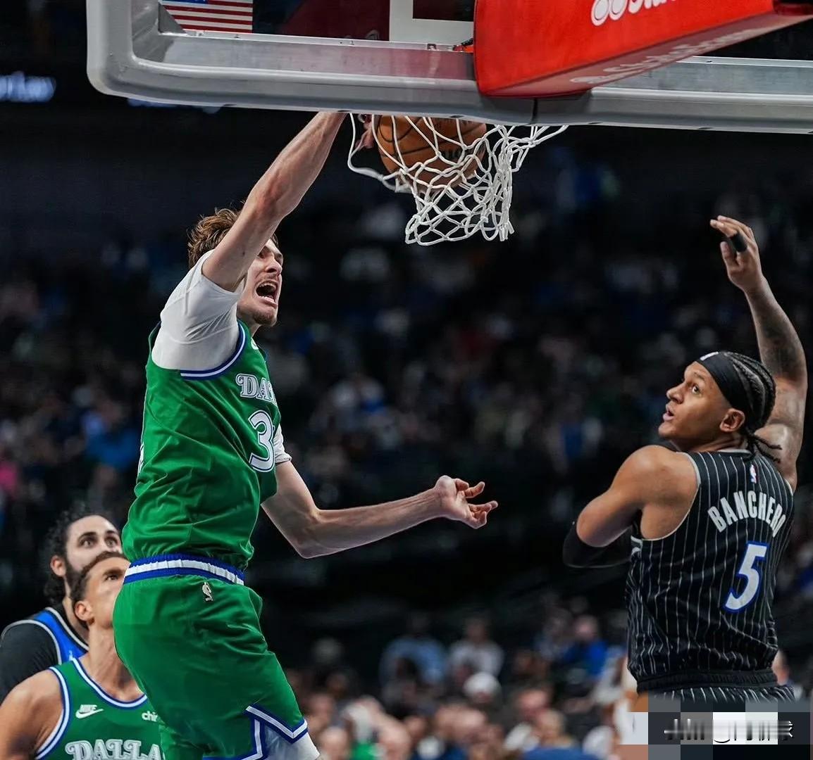 最佳新秀百分之九十是弗拉格了，原因很简单！  别看克尼普尔三分王，新休...