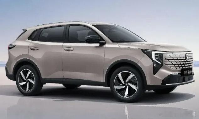 2027款长安CS55 PLUS HEV混动版正式发布，官方指导价9.89‑11.79万元，限时优惠后实际到手7.99‑10.39万元，高性价比让消费者用合资小车的预算，就能入手一台紧凑型混动SUV。
 
该车搭载1.5T蓝鲸发动机搭配电机，零百加速7.8秒，WLTC综合油耗4.68L/100km，相比燃油版油耗降幅明显。车身属于标准紧凑型S ​
