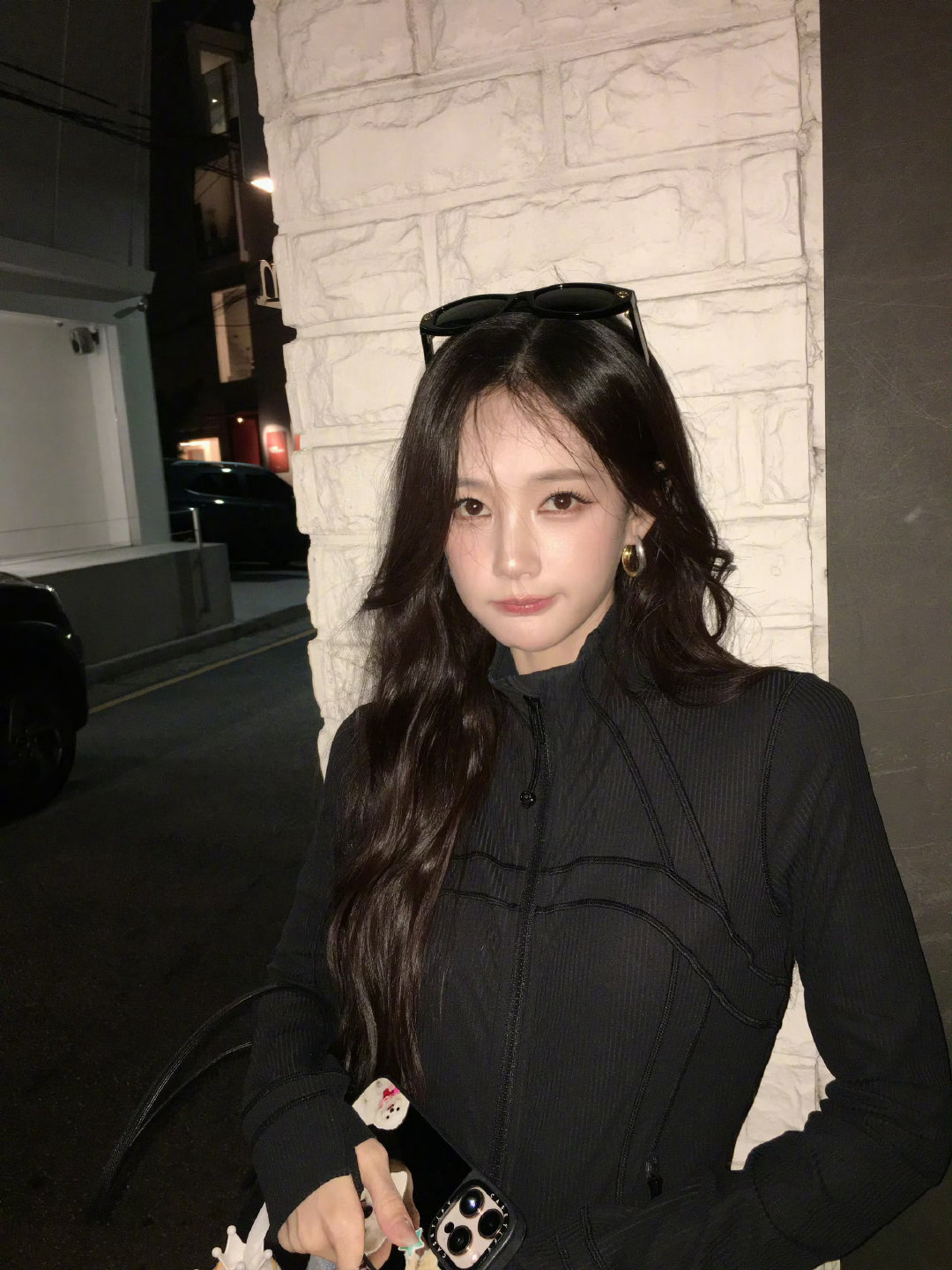 #李一桐回复张晓谦改不回昵称#
我不是大师组团想ID，李一桐现ID已经改成李一桐Happy ，话说原来的名字后面加的是Q 有什么特殊意义吗？ ​