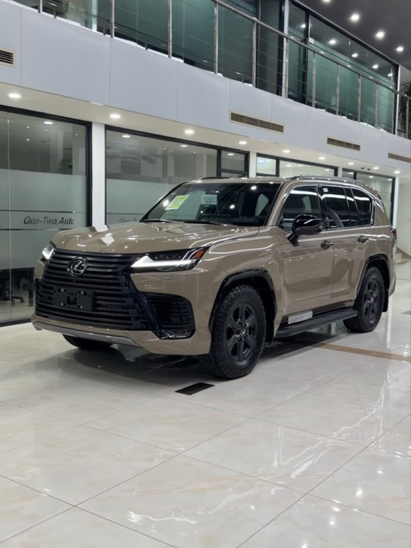 大量现车！急售🙏118万题26雷克萨斯LX700