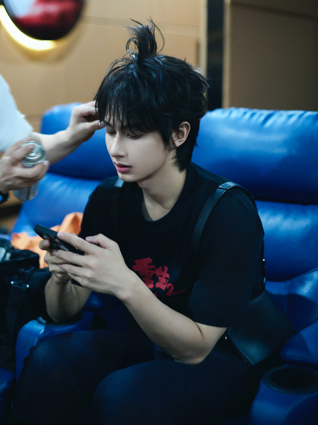 🐺🔜📍深圳
#电影重生2# #重生2狠人路演档案# #JUN文俊辉[超话]# ​