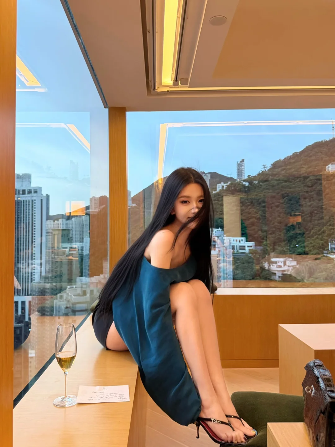 一眼美女感穿搭！