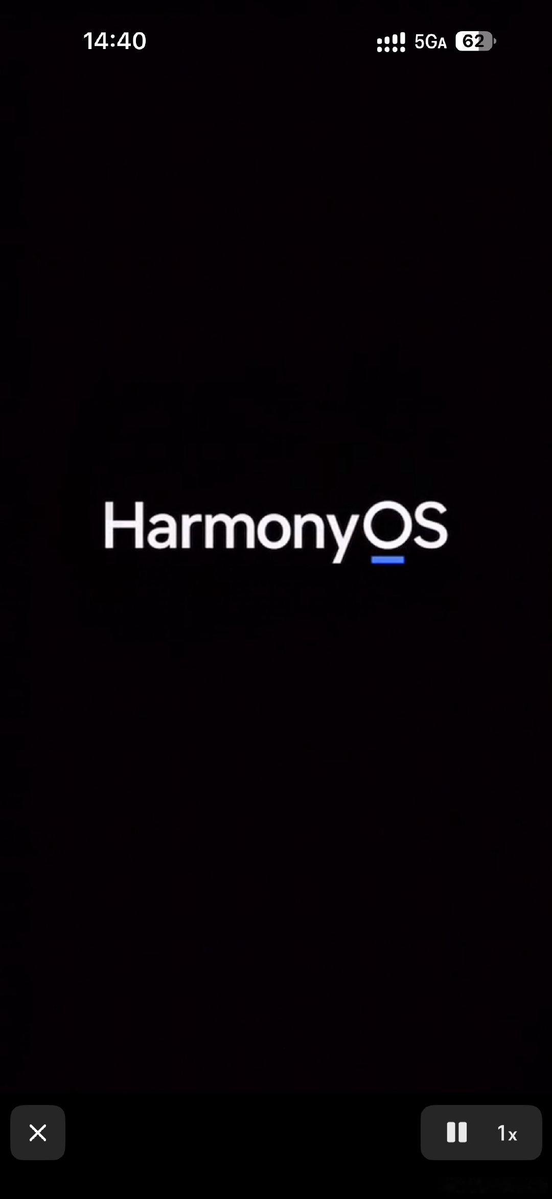 #iphoneduo 强制适配# 
这让我想到了华为
被制裁以后打造的鸿蒙系统
其实更需要强制适配
这是华为当年想做但不敢做的事情

iphone说做就做了[馋嘴]  ​
