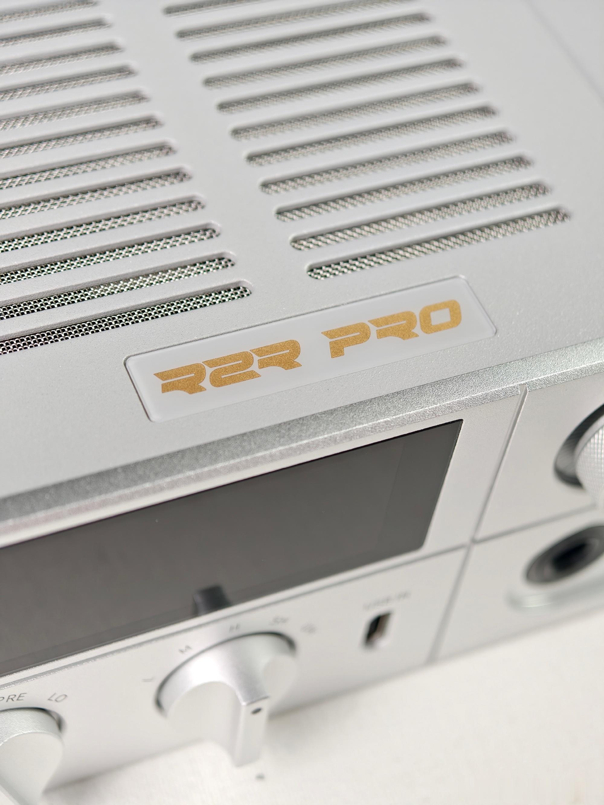 台式解码耳机功率放大器 K17 R2R1. 自研5+24Bit R2R...