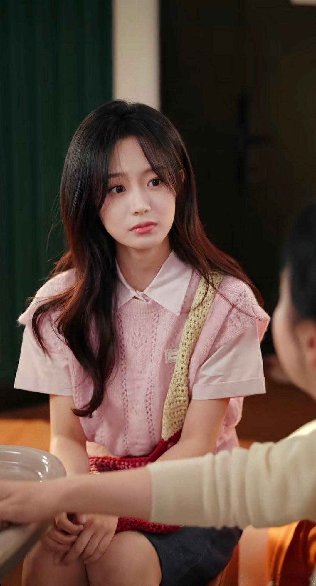 #侯呈玥[超话]##侯呈玥破茧# 都来看我们初初小太阳🥺 ​